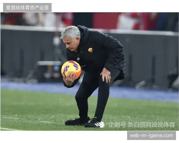 加纳足协临阵换帅,新教练组面临重塑防守体系与激活库杜斯等核心的压力 加纳足协临阵换帅,新教练组面临重塑防守体系与激活库杜斯等核心的压力