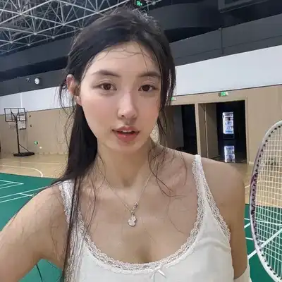 苏伟